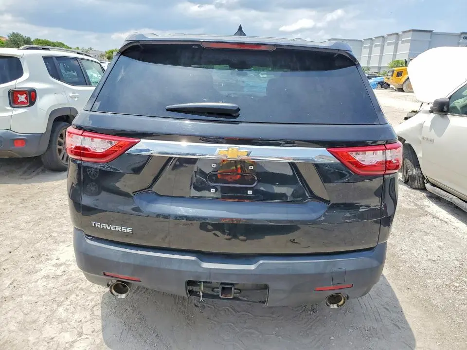 2019 CHEVROLET TRAVERSE LS  