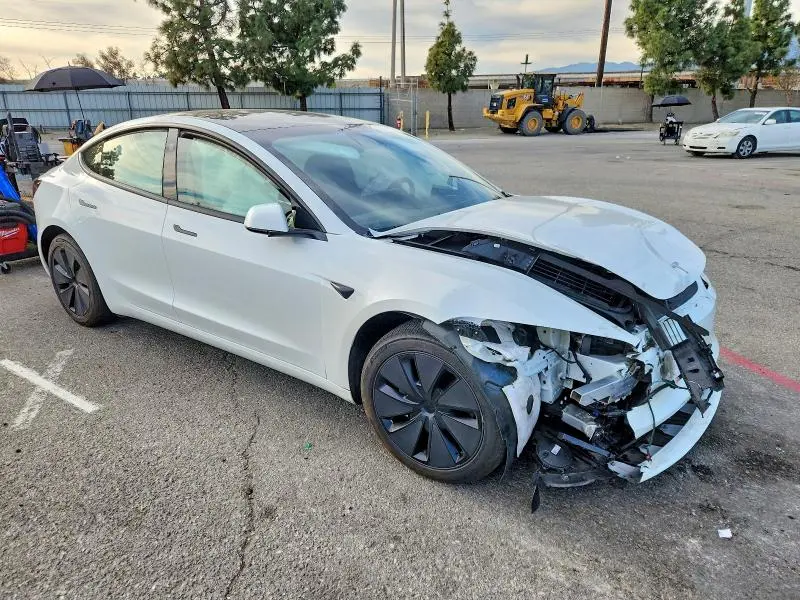 2024 TESLA MODEL 3   