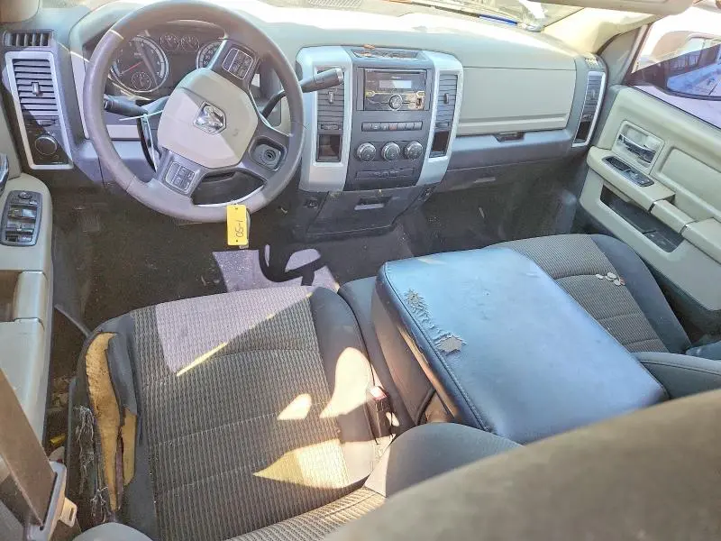 2012 DODGE RAM 1500 SLT  