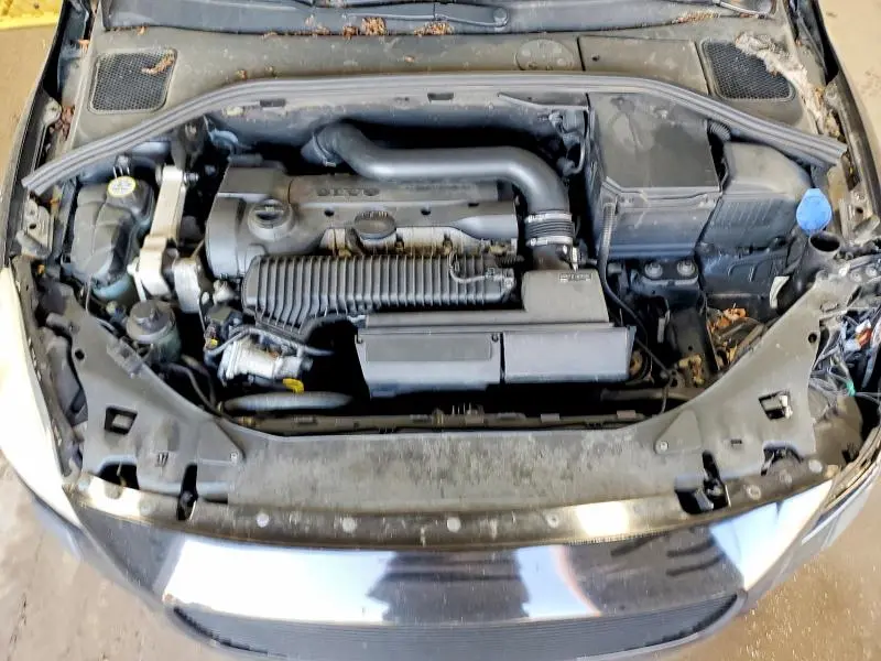 2013 VOLVO S60 T5  