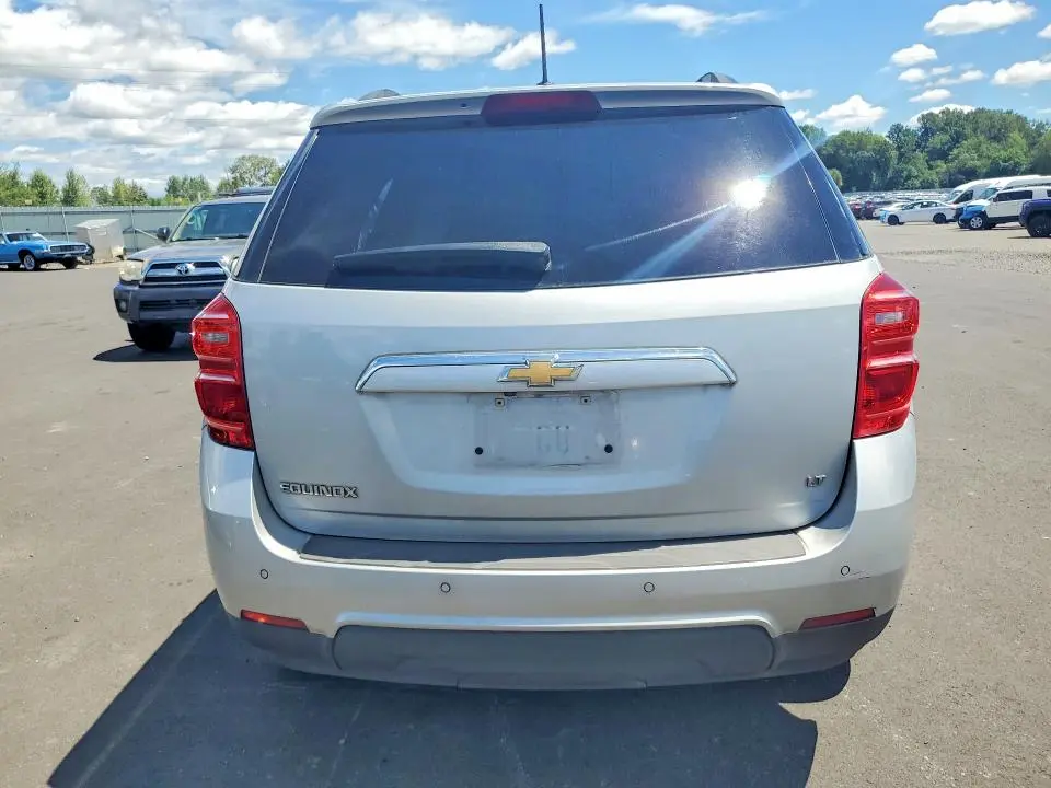 2017 CHEVROLET EQUINOX LT  