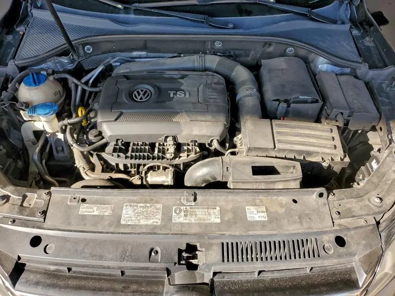 2014 VOLKSWAGEN PASSAT SE  