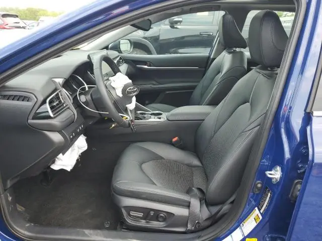 2024 TOYOTA CAMRY XLE  