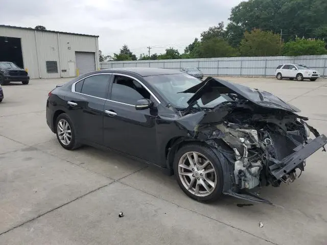 2010 NISSAN MAXIMA S
