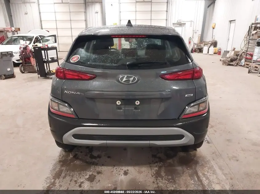 2023 HYUNDAI KONA SE