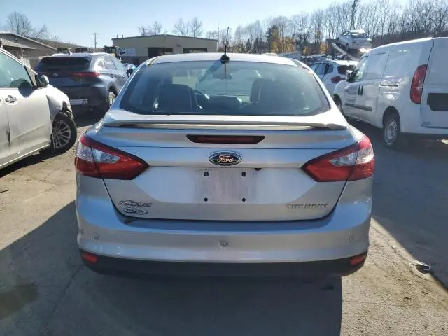 2014 FORD FOCUS TITANIUM  