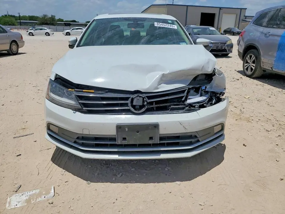2017 VOLKSWAGEN JETTA SEL  