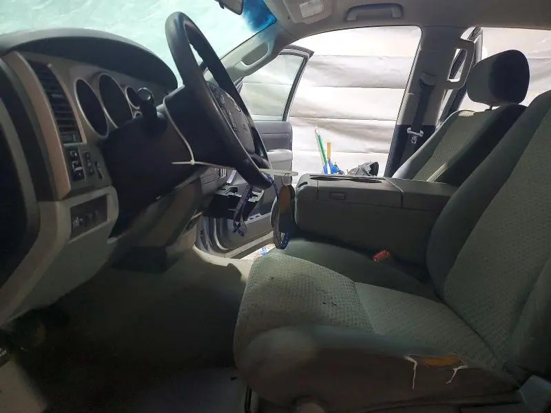 2010 TOYOTA TUNDRA CREWMAX SR5  