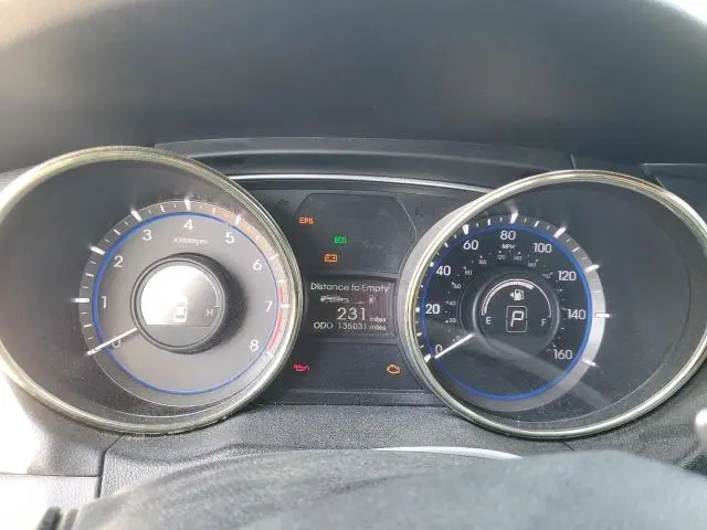 2012 HYUNDAI SONATA SE  