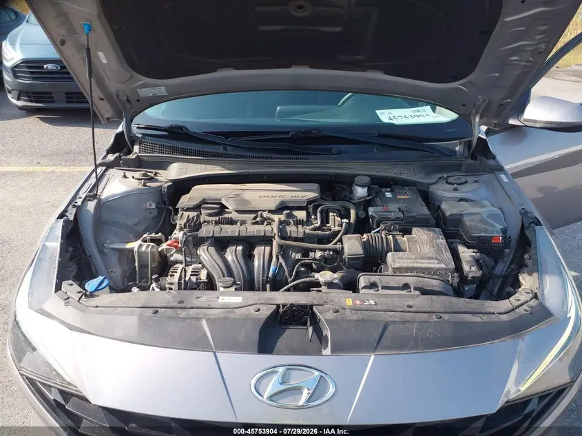 2023 HYUNDAI ELANTRA SE