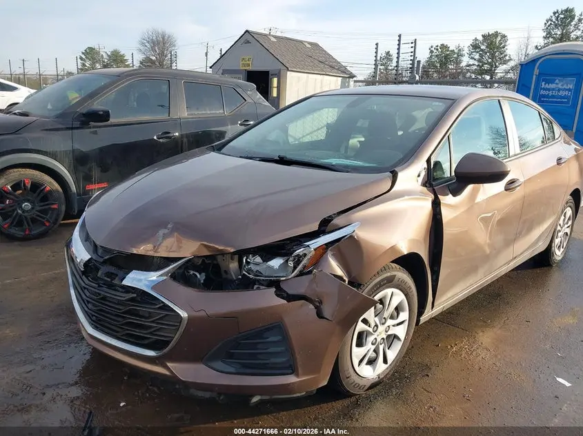 2019 CHEVROLET CRUZE LS