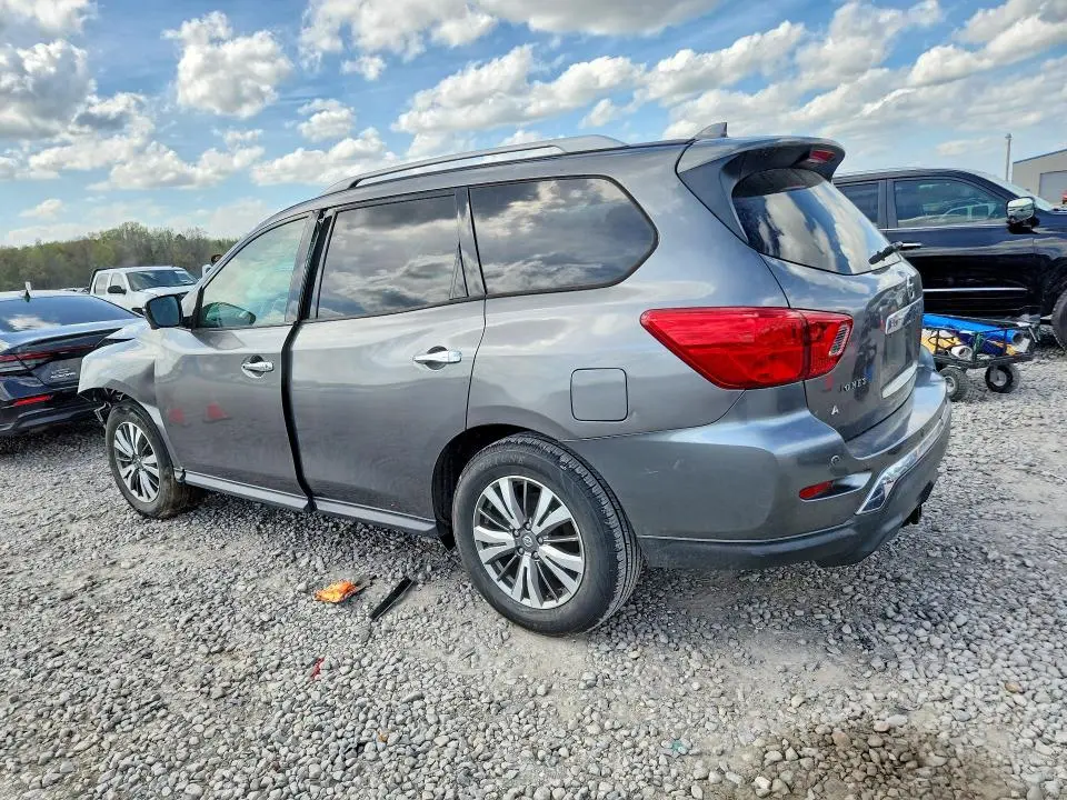 2019 NISSAN PATHFINDER SL  