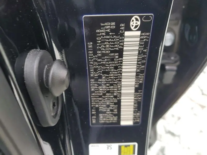 2025 TOYOTA COROLLA LE  