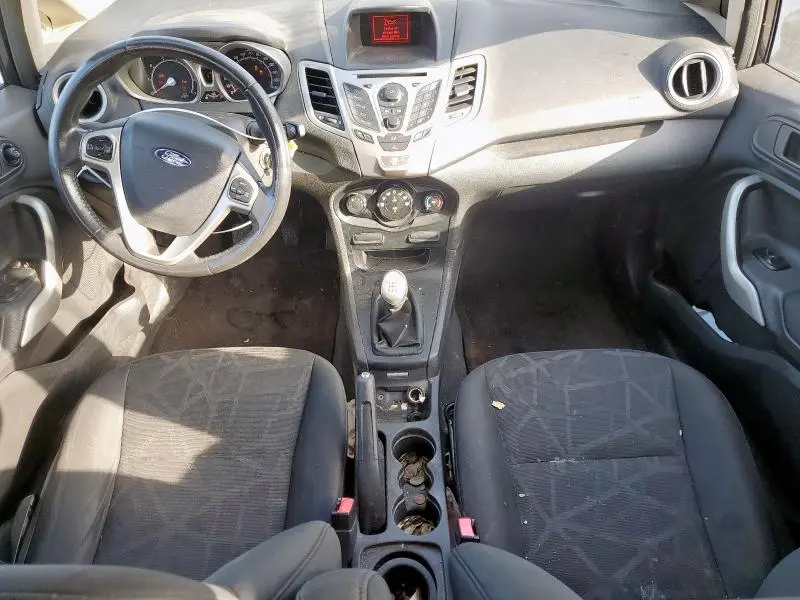 2013 FORD FIESTA SE  