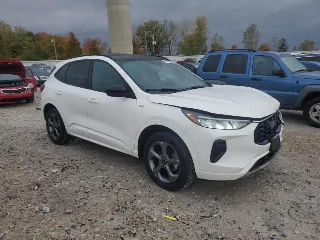 2024 FORD ESCAPE ST LINE  