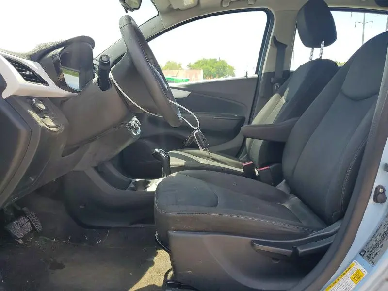 2016 CHEVROLET SPARK 1LT  
