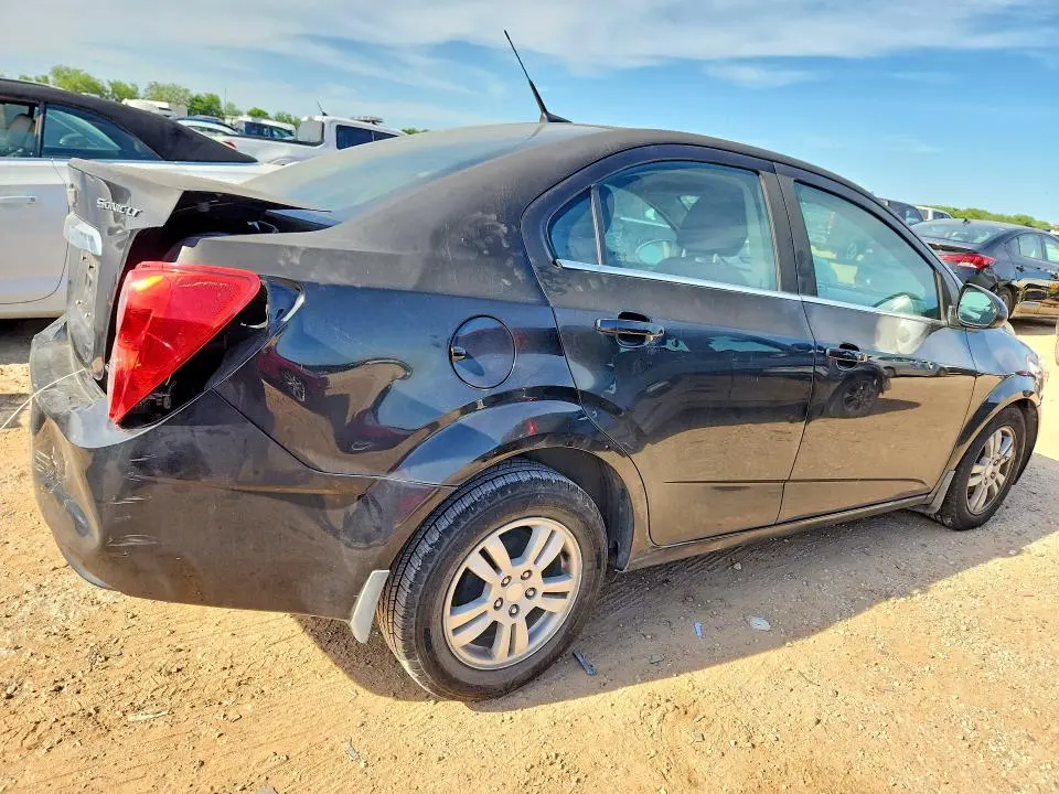 2014 CHEVROLET SONIC LT  