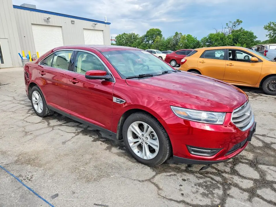 2016 FORD TAURUS SEL  