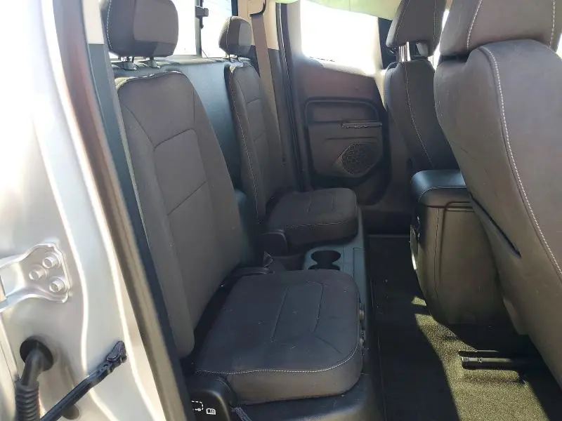 2016 GMC CANYON SLE  