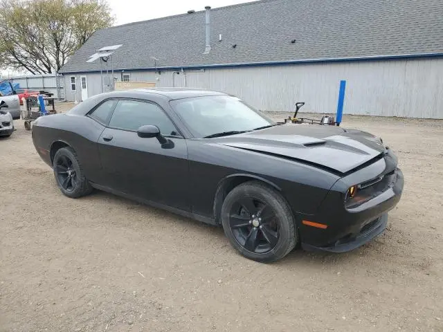 2015 DODGE CHALLENGER SXT  