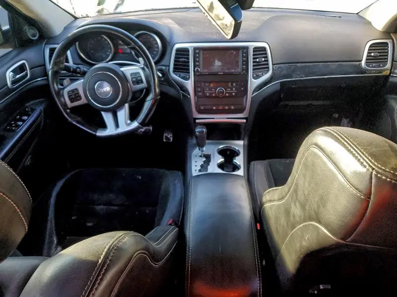 2012 JEEP GRAND CHEROKEE SRT-8  