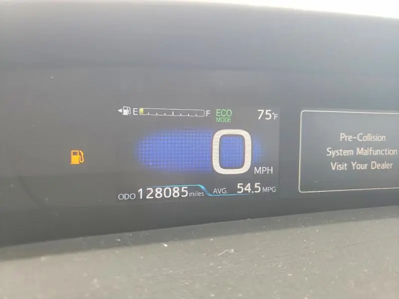 2016 TOYOTA PRIUS THREE  