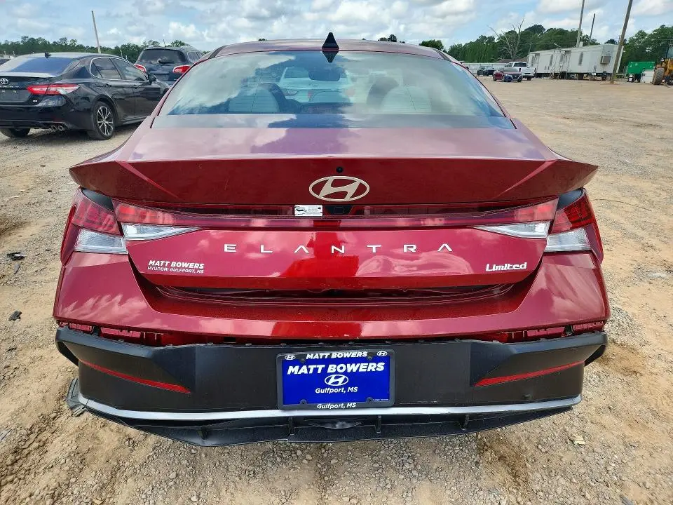 2025 HYUNDAI ELANTRA LIMITED  