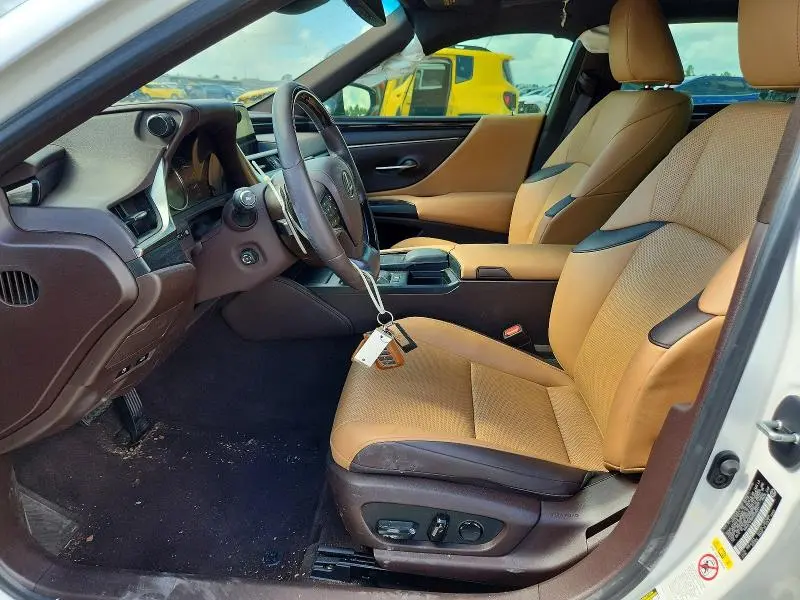 2019 LEXUS ES 350  
