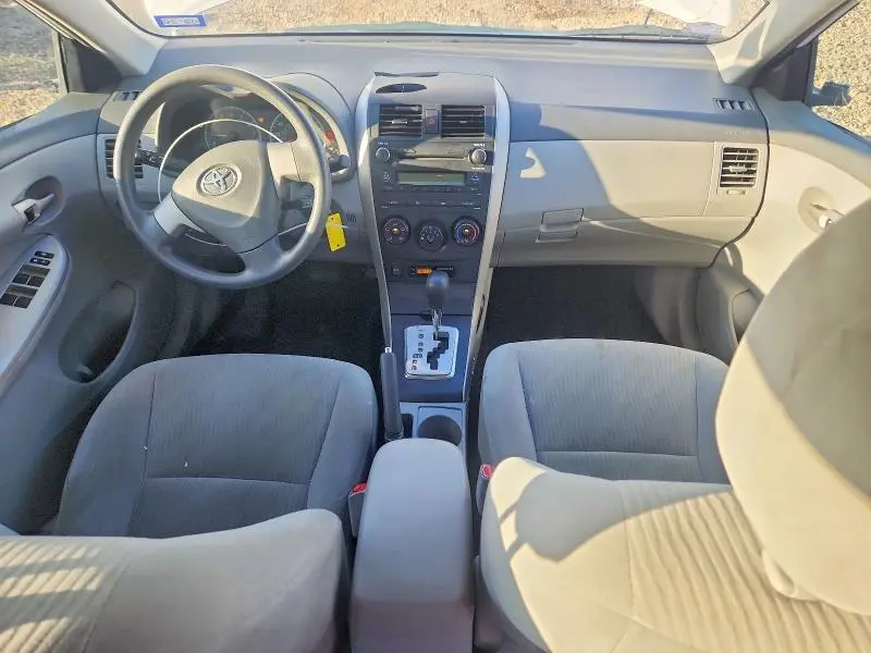 2010 TOYOTA COROLLA LE  