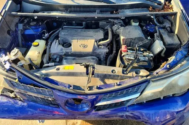 2014 TOYOTA RAV4 XLE  