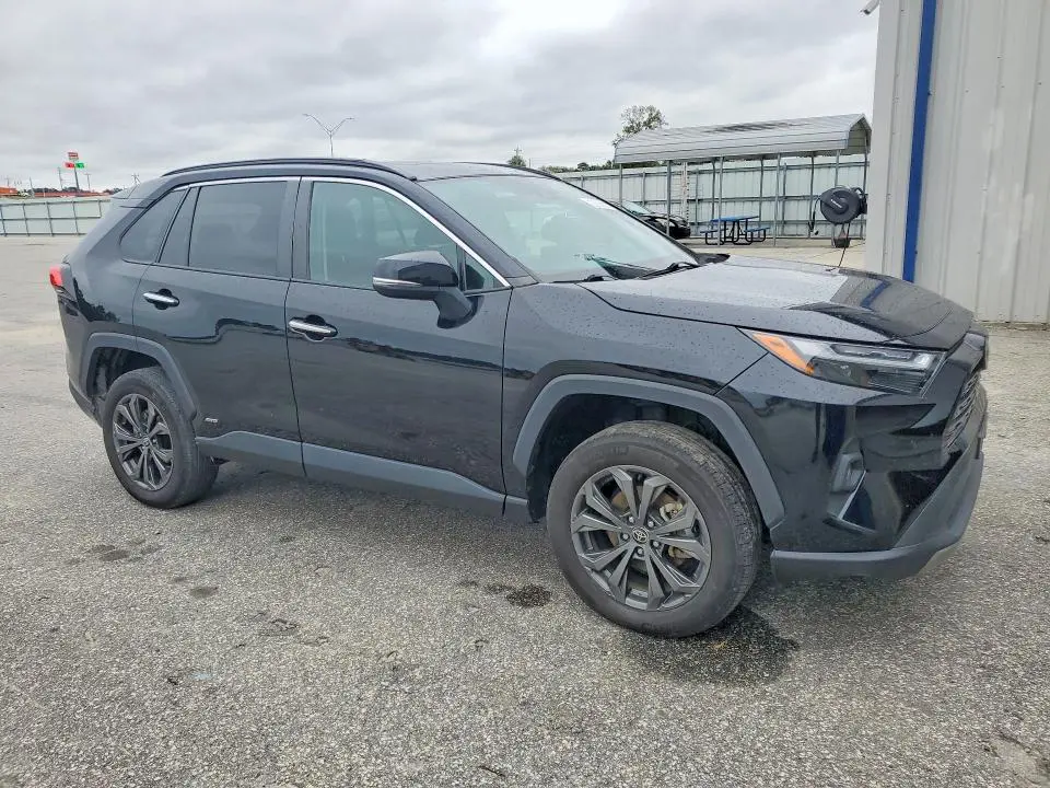 2023 TOYOTA RAV4 LIMITED  