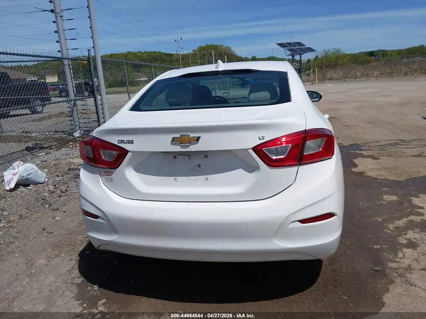 2018 CHEVROLET CRUZE LT AUTO