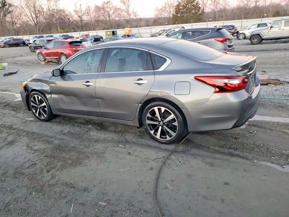 2018 NISSAN ALTIMA SR  