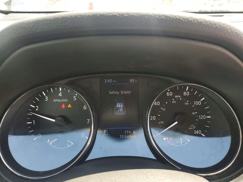 2018 NISSAN ROGUE S  