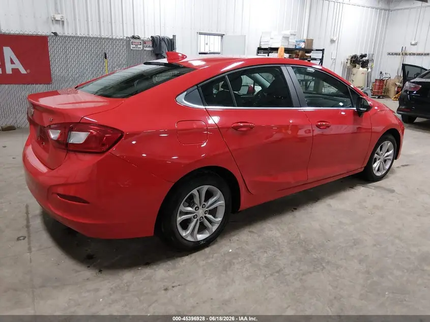 2019 CHEVROLET CRUZE LT