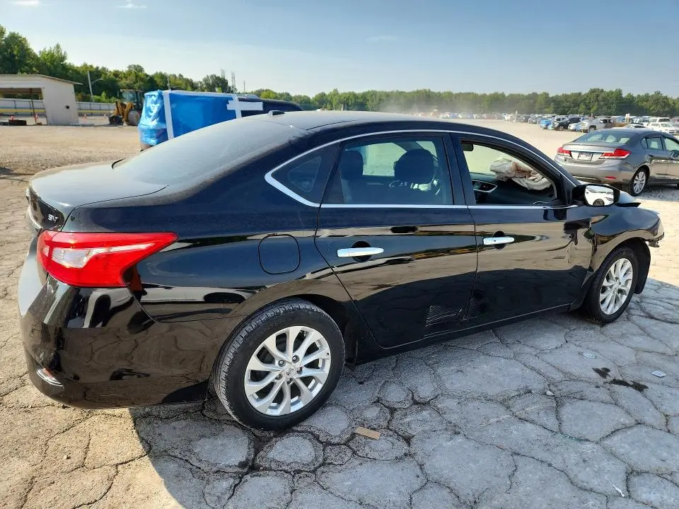 2018 NISSAN SENTRA SV  