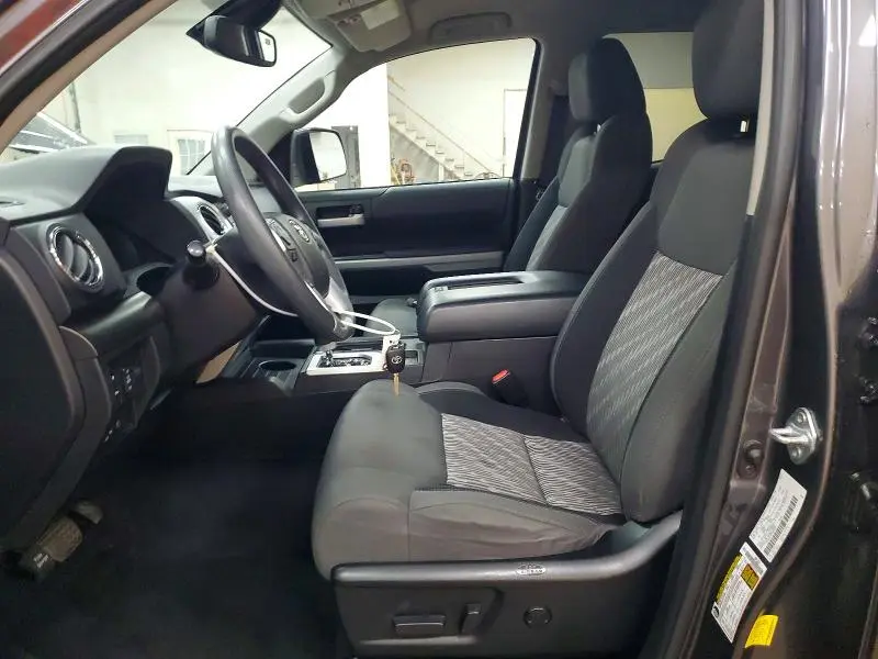 2021 TOYOTA TUNDRA SR5  