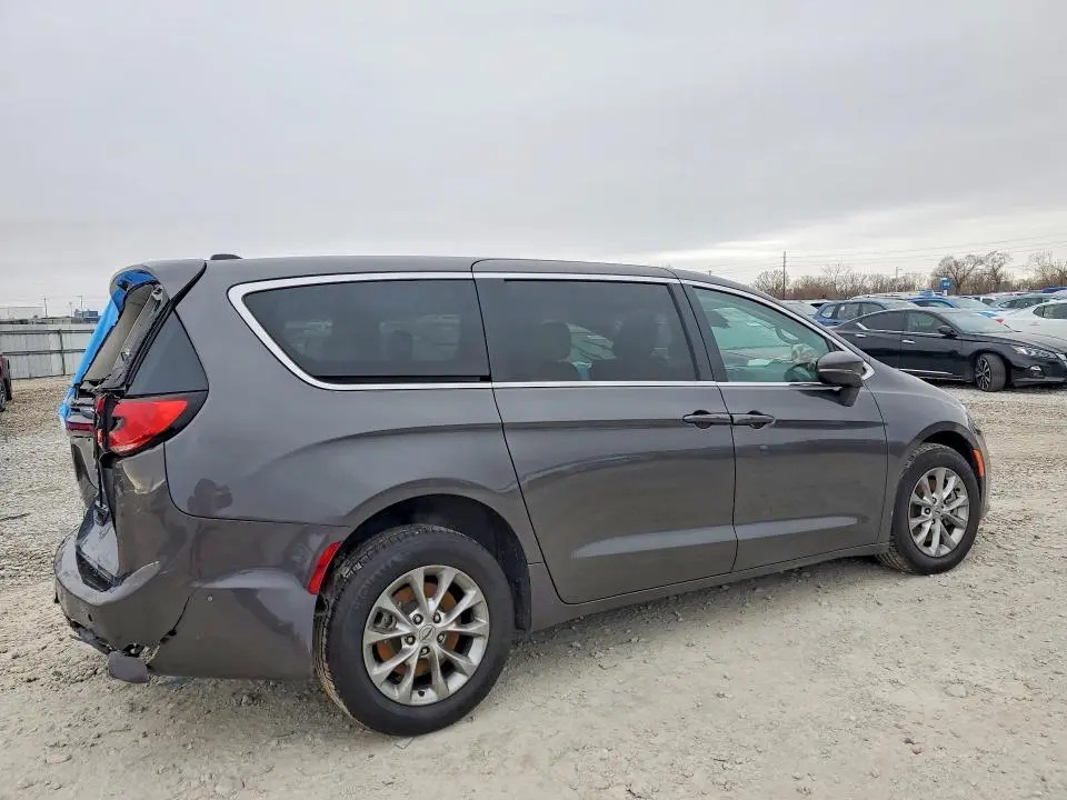 2023 CHRYSLER PACIFICA TOURING L  