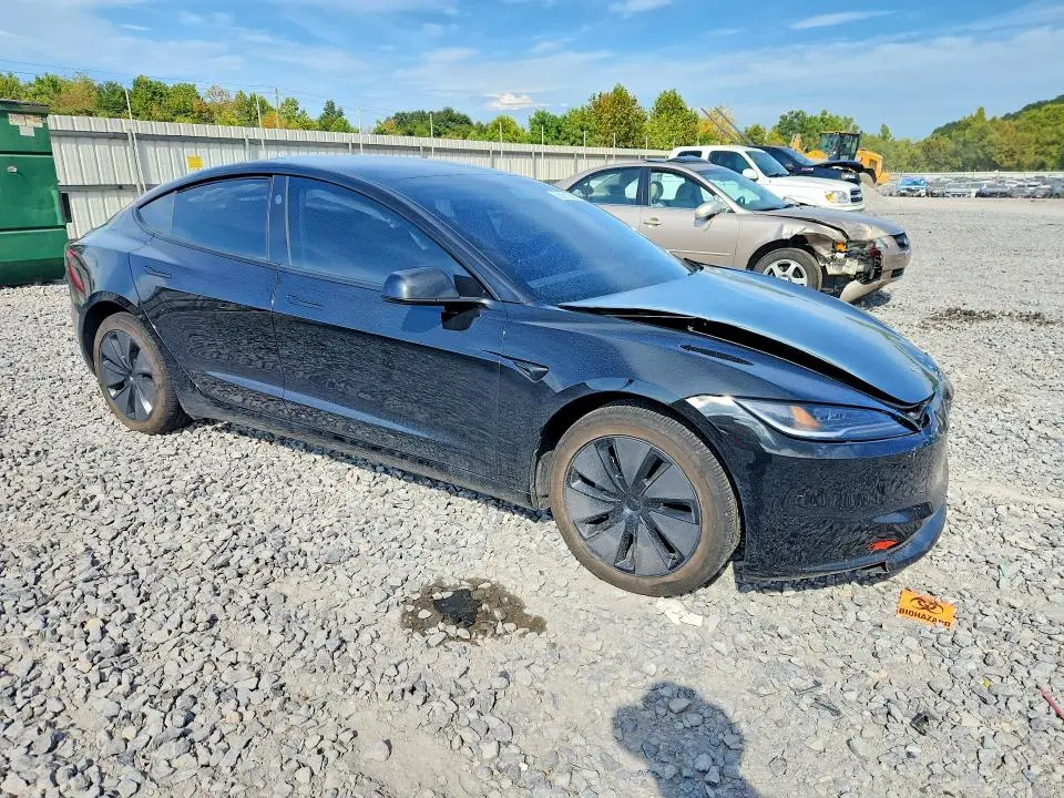 2025 TESLA MODEL 3   