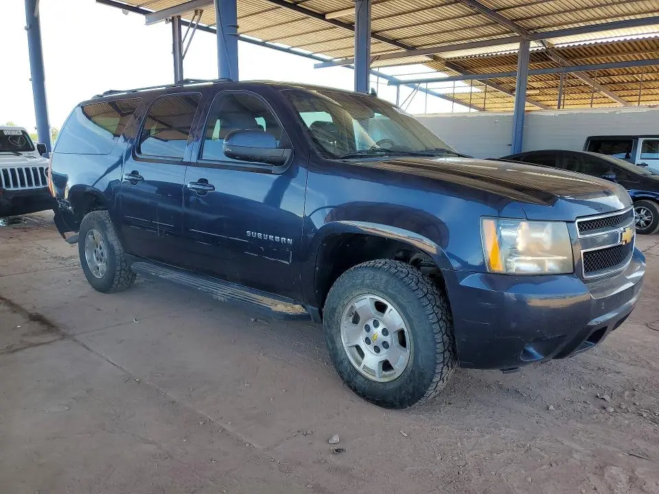 2013 CHEVROLET SUBURBAN   