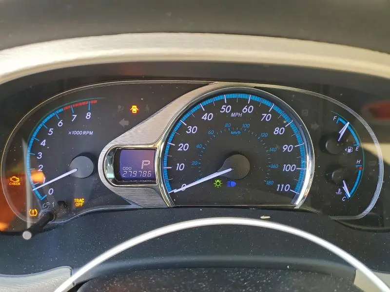 2013 TOYOTA SIENNA XLE  