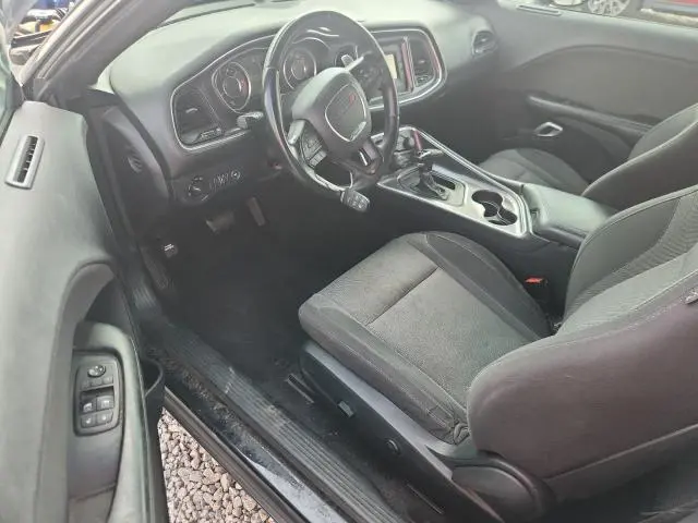 2015 DODGE CHALLENGER SXT  