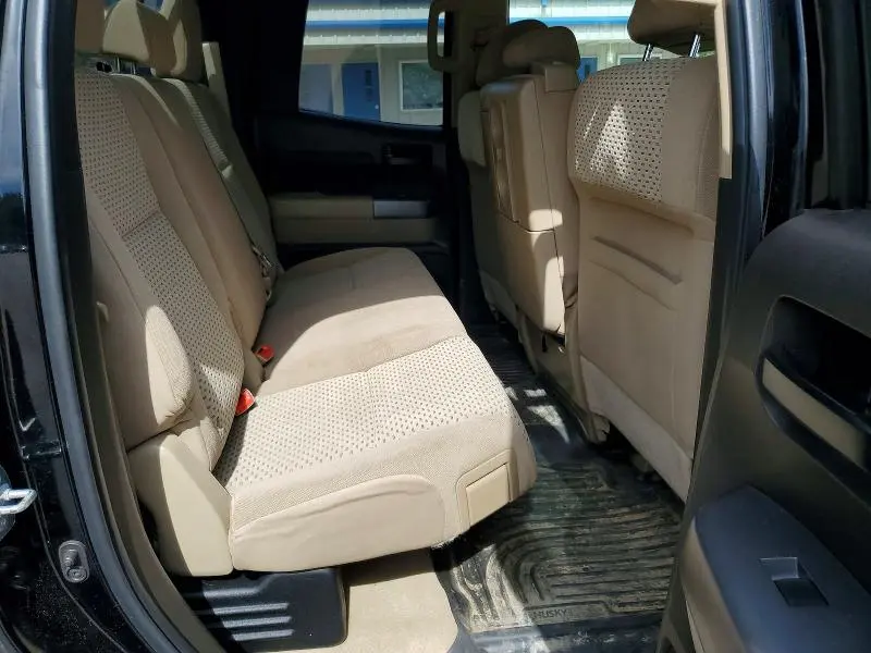 2011 TOYOTA TUNDRA DOUBLE CAB SR5  