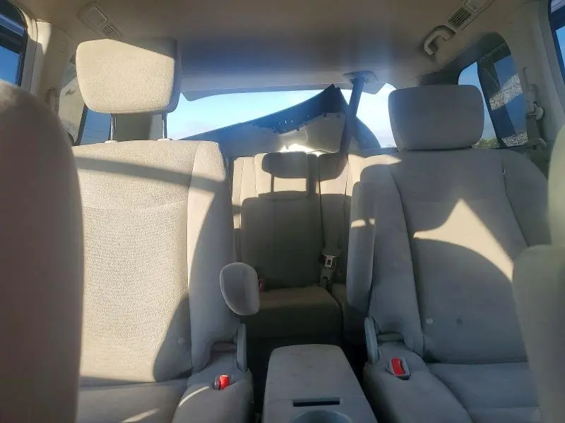 2016 NISSAN QUEST 3.5 S  