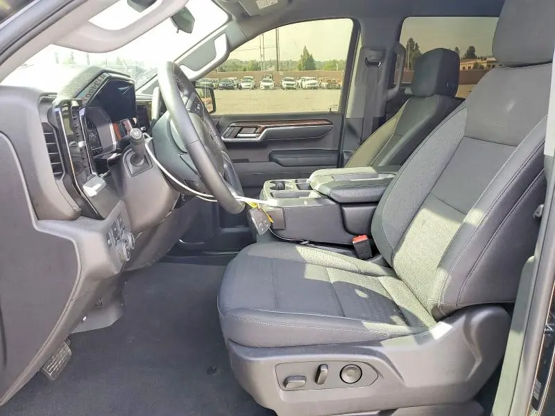 2024 CHEVROLET SILVERADO K1500 RST  