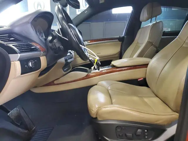 2011 BMW X6 M