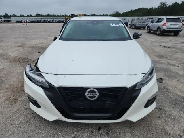 2022 NISSAN ALTIMA SR  