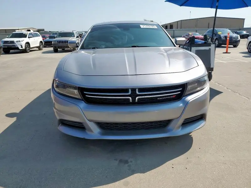 2017 DODGE CHARGER SE  