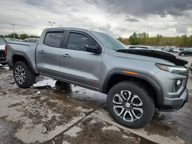 2024 GMC CANYON AT4  