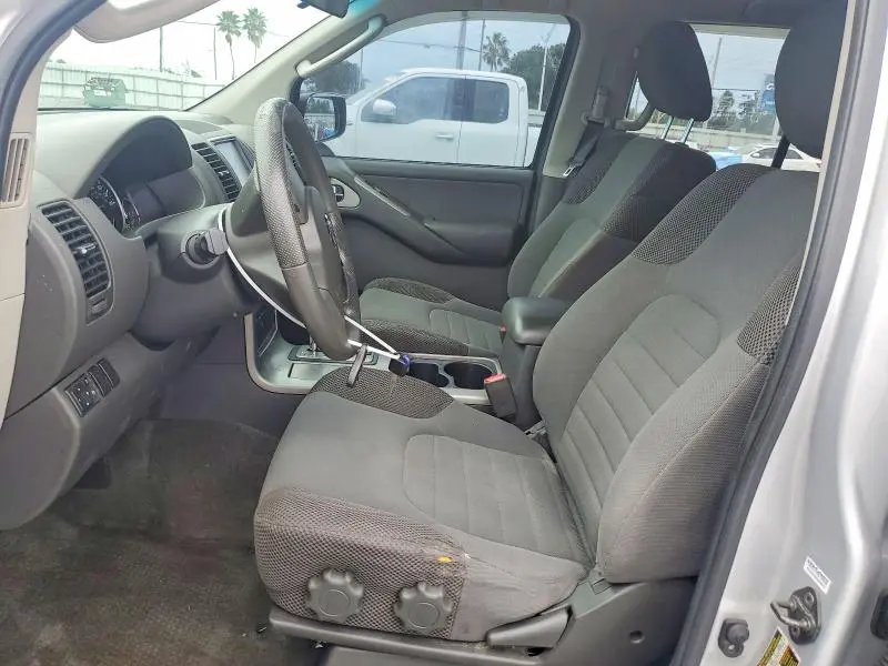 2010 NISSAN PATHFINDER S FE+  
